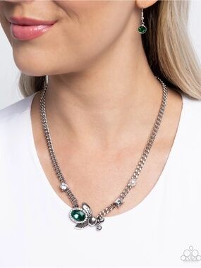 Paparazzi Verdant Garden Pendant Necklace - Silver